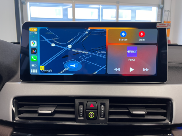 BMW X1 Apple CarPlay inbouwen | Autoscherm24