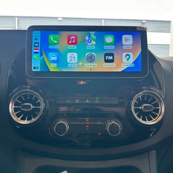 Vito-multimedia-scherm-apple-carplay