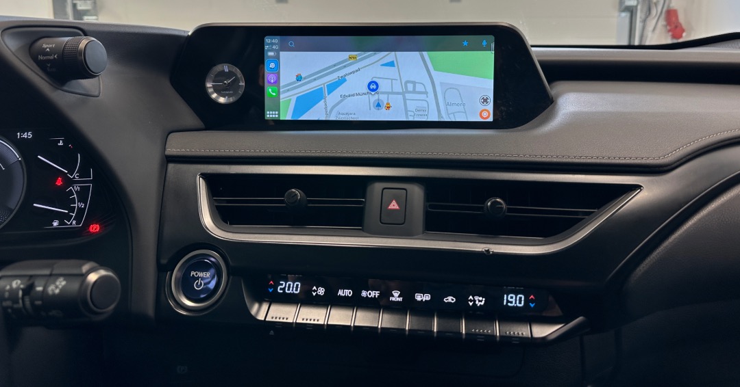 multimediasysteem-apple-carplay-android-auto-Lexus-ux-2