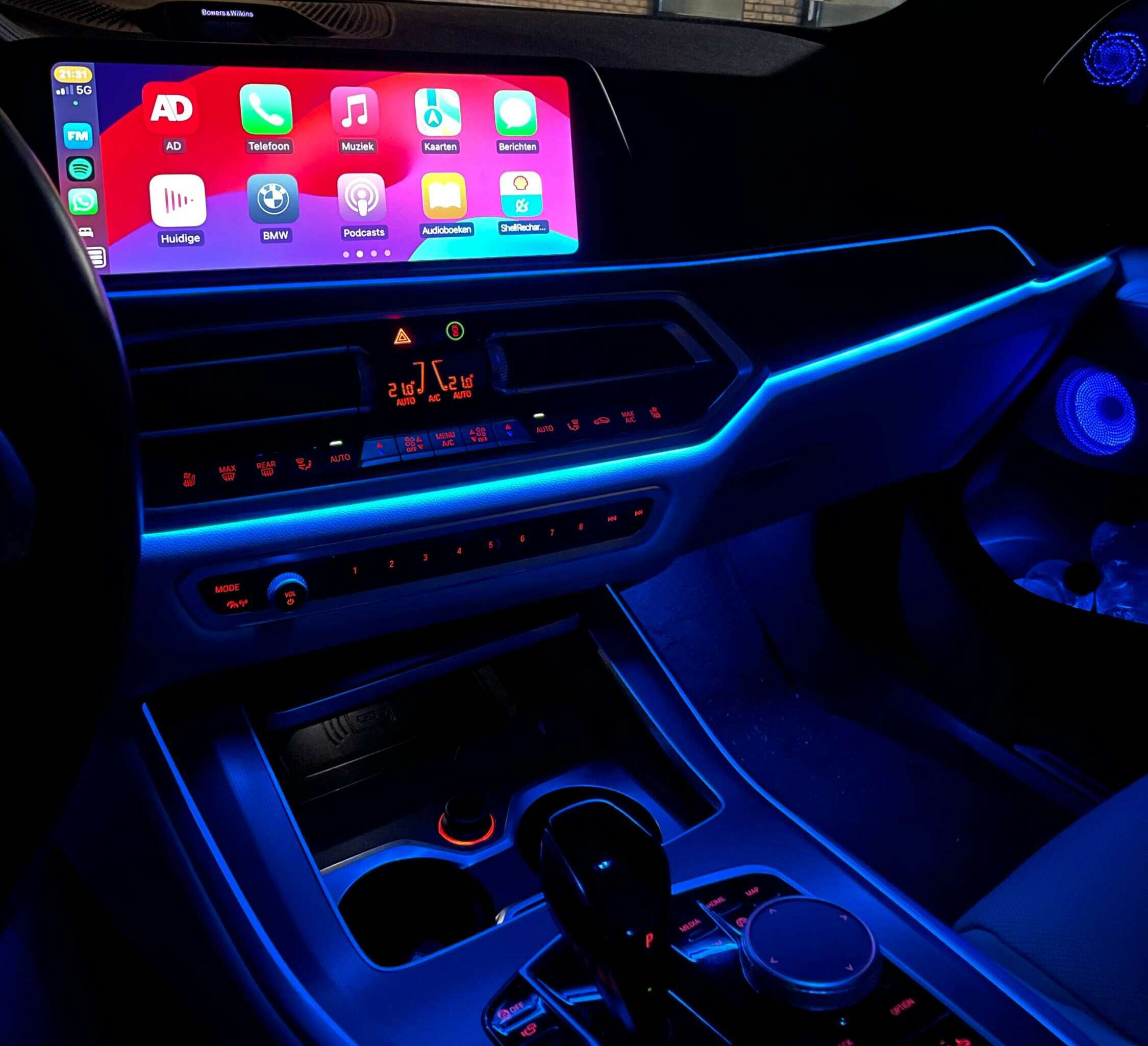 BMW-sfeerverlichting-installeren-inbouwen-ambient-light