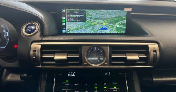 Lexus-is-apple-carplay-android-auto-inbouwen