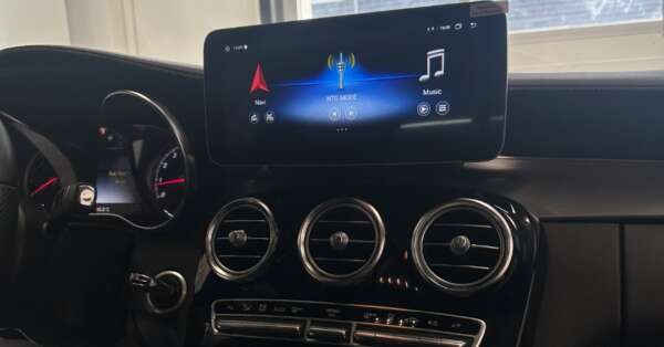 Mercedes-C-GLC-klasse-multimedia-scherm-apple-carplay-inbouwen