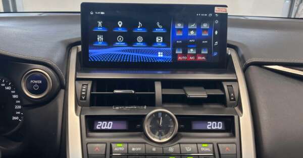 Lexus-nx-multimedia-scherm-installeren-android-auto