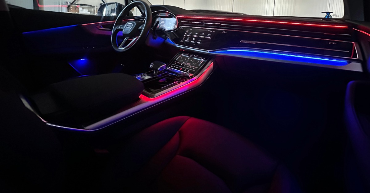 Sfeerverlichting-inbouwen-Audi-q7-auto-verlichting