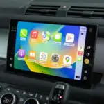 Land_rover_defender_android_auto_carplay_groot_scherm_inbouwen